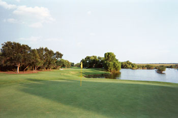 SilverHorn Golf Club